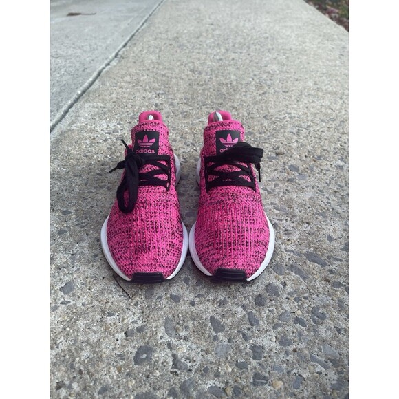 Adidas Swift Run J Shock Pink/Core Black B41804 Woman’s Sz 5 - Picture 2 of 6